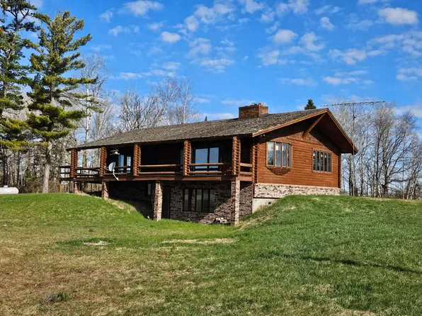 21601 300th St, Bagley, MN 56621