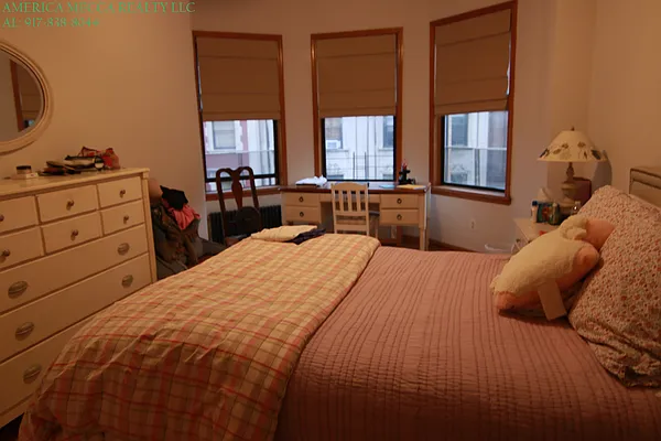 Rented by America Mecca Realty LLC | media 20