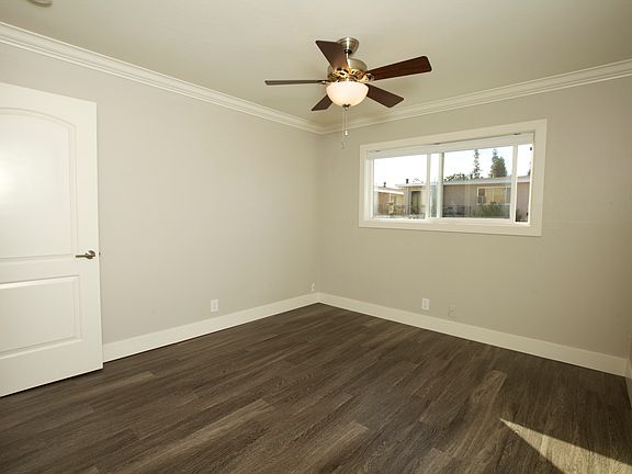 5th image of 1147 Garfield Ave APT 02