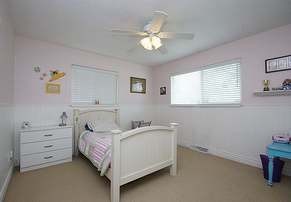 4th image of 1611 E Fuller Dr