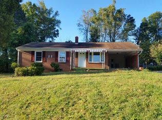 105 Kearns St, Jamestown, NC 27282