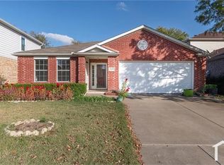 8409 Vicksburg Ln, Fort Worth, TX 76123