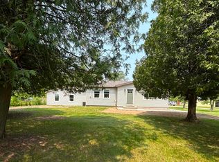 3840 Pratt Lake Rd, Gladwin, MI 48624