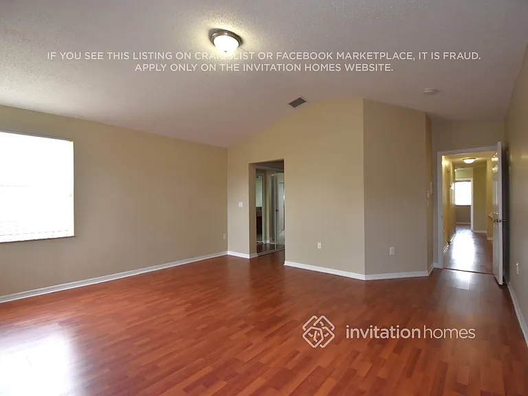 14671 SW 156th Ave — Photo 8