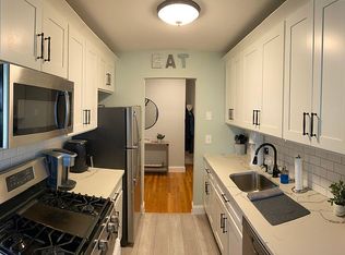 744 Deer Park Ave APT 5D, North Babylon, NY 11703