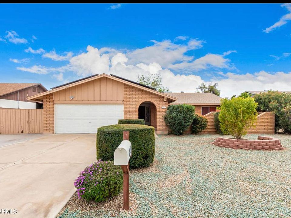 1st image of 3925 W Corrine Dr
