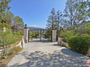 25650 Mulholland Hwy, Calabasas, CA 91302