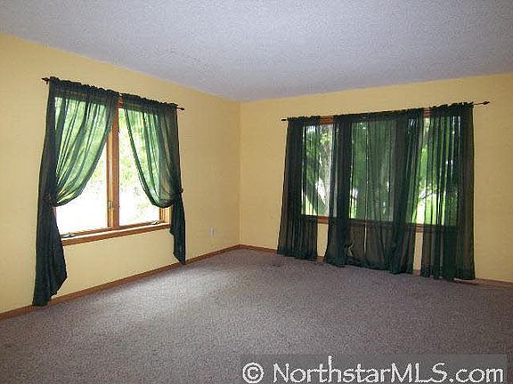 5th image of 260 Lincoln Avenue