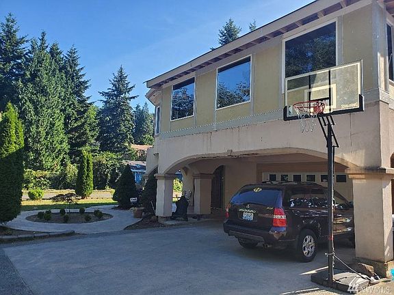 2nd image of 21022 13th Ave S