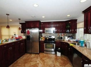 46 Kirkwood Rd, Port Washington, NY 11050