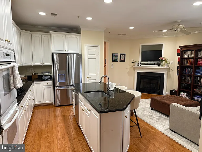 104 Oak Knoll Ter — Photo 5