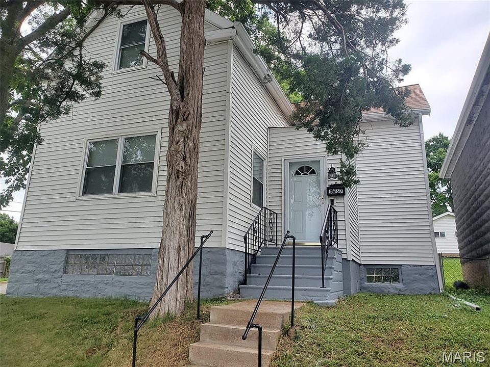 1st image of 3667 Steins St
