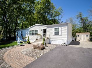 10 White Birch Park, Hampton, NJ 08827