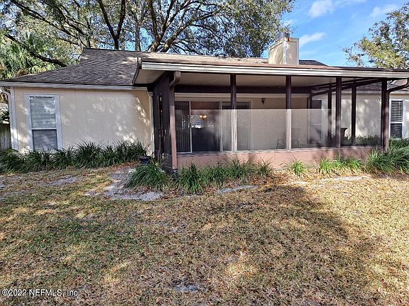 3rd image of 4882 Tocobaga Ln