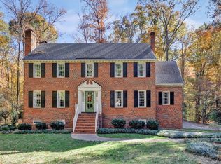 11851 Bollingbrook Dr, North Chesterfield, VA 23236