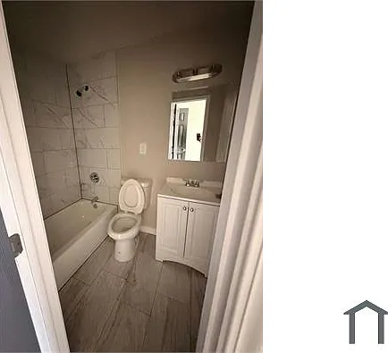 826 Boston St #1 — Photo 14