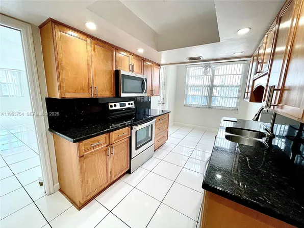 1501 S Ocean Dr, Hollywood, FL