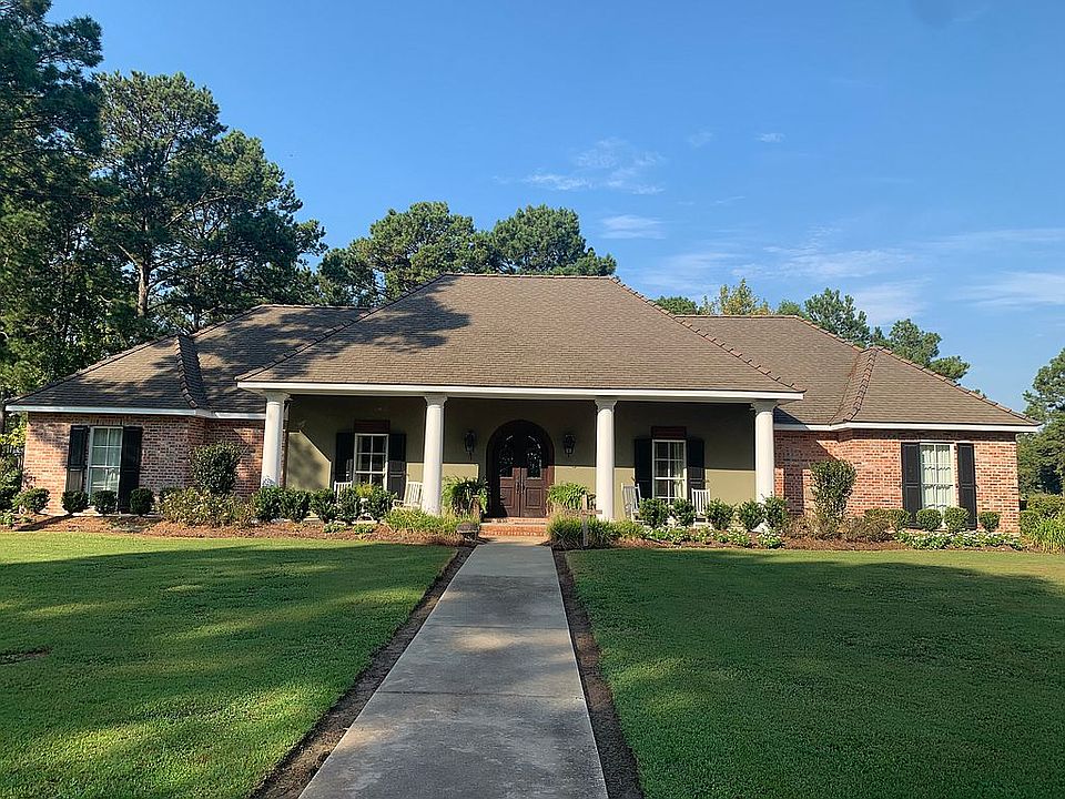 1st image of 403 Cassidy Dr