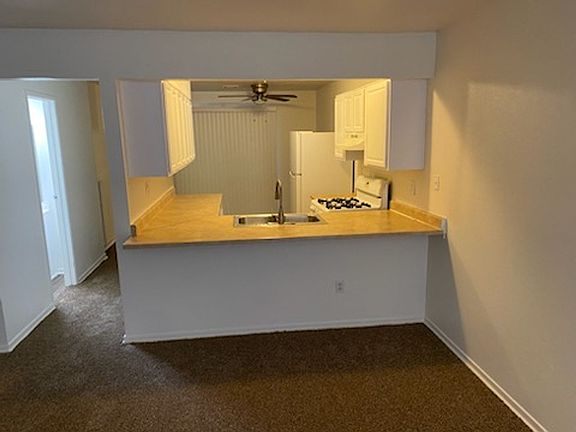 2nd image of 9146-9160 Kenwood Dr #9154