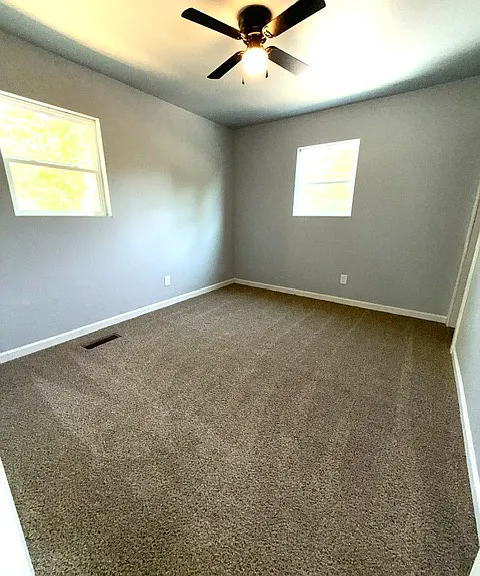 2082 Mutual Ave #A & B — Photo 13