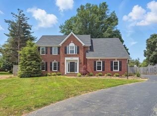 616 Chippendale Ct, Bowling Green, KY 42103