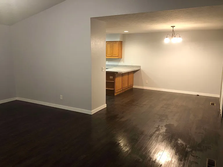 4270 Terraza Ct NE — Photo 9