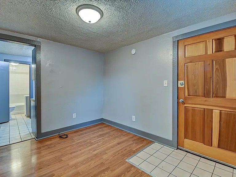 1023 S State Ave #3 — Photo 2