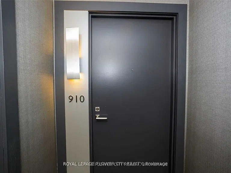 2908 Highway 7 Rd #910 — Photo 4