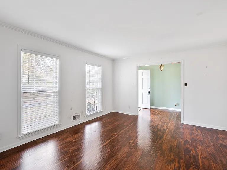 4536 S Beechwood Dr — Photo 19