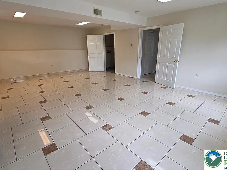 481 Savage Rd — Photo 22