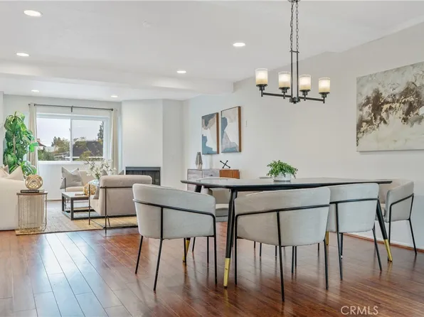 2310 N Fairview St APT 210, Burbank, CA 91504