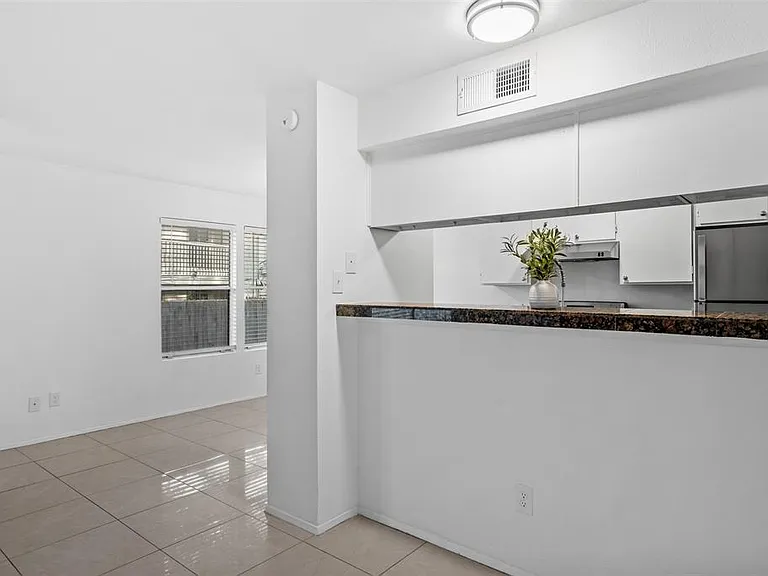 4413 Whispering Valley Dr #D — Photo 8