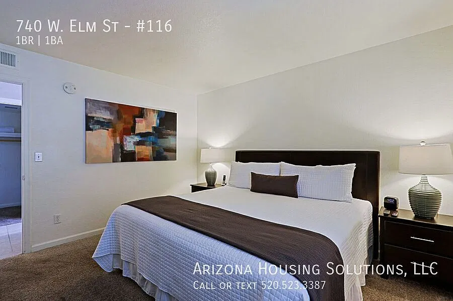 Furnished One Bedroom in trendy Melrose District — Photo 3