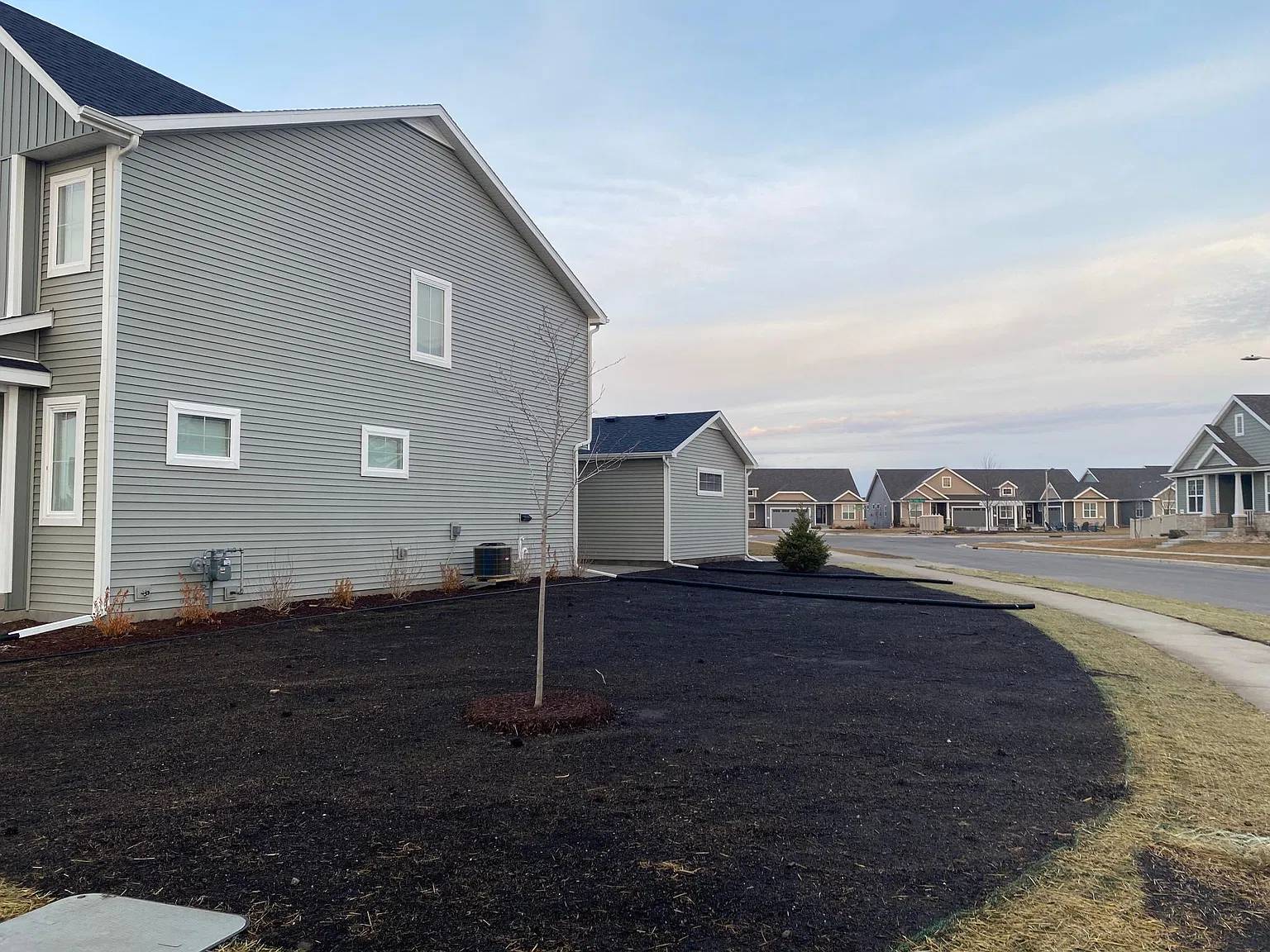 604 Sugar Maple Ln — Photo 4
