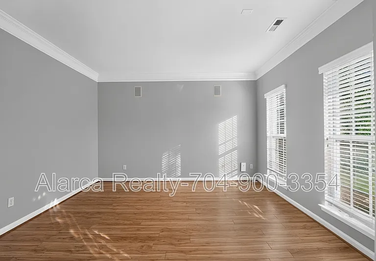 17420 Baldwin Hall Dr — Photo 19