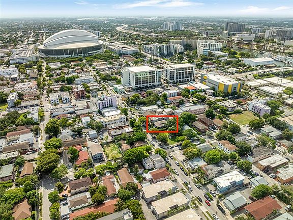 4th image of 1121 NW 5th St