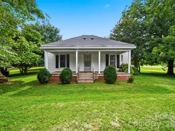 1289 Davis Rd, Lincolnton, NC 28092