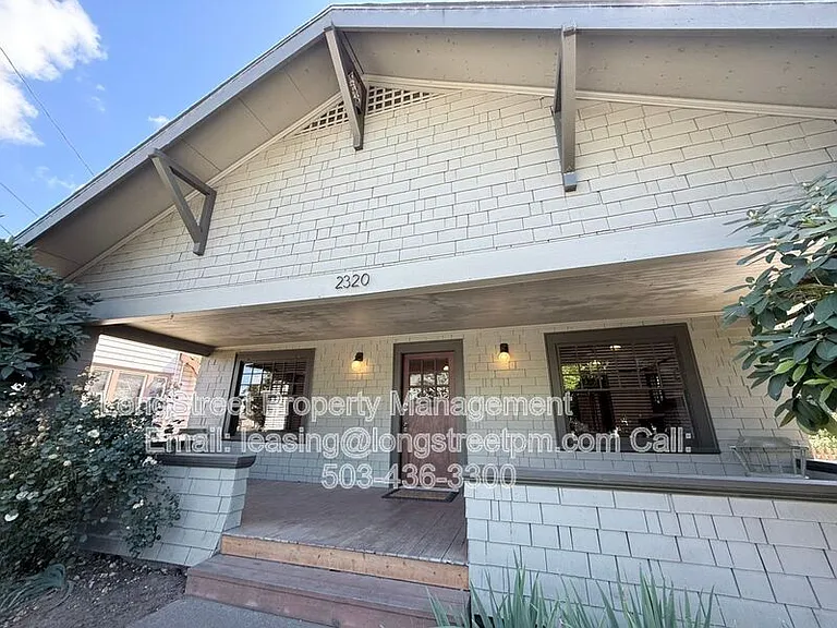 2320 State St — Photo 2