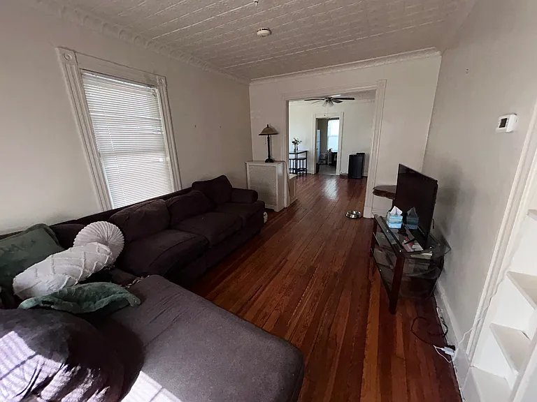 28 Washington Ave — Photo 4