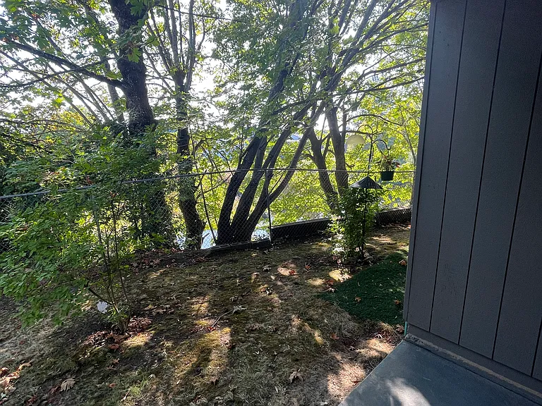 270 E Main St #A — Photo 9