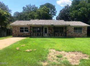 115 Gahan Dr, Gulfport, MS 39503