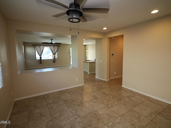 5th image of 40781 W Rio Grande Dr