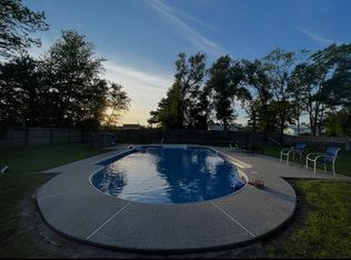 736 Tulls Creek Rd, Moyock, NC 27958