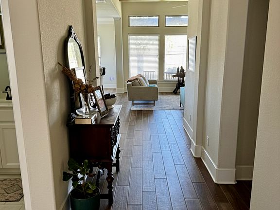 2nd image of 1905 Cottonwood Terrace Ct