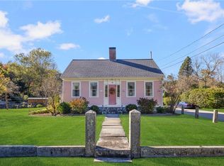 88 Featherbed Ln, North Kingstown, RI 02852