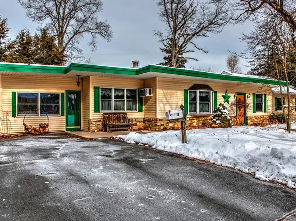 18 Monroe Dr, Hamilton, NJ 08619