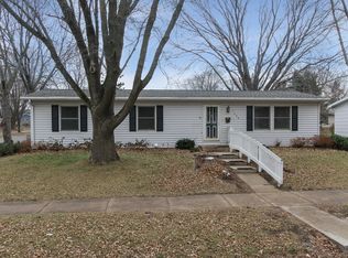 1408 40th St NW, Rochester, MN 55901