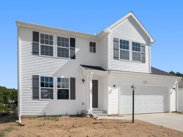 635 Trumpeter Bay Rd, Benton Harbor, MI 49022