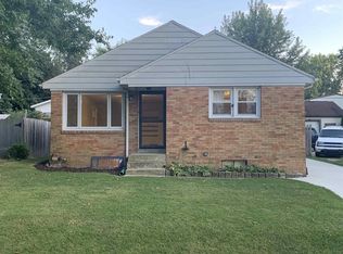 818 E Oakside St, South Bend, IN