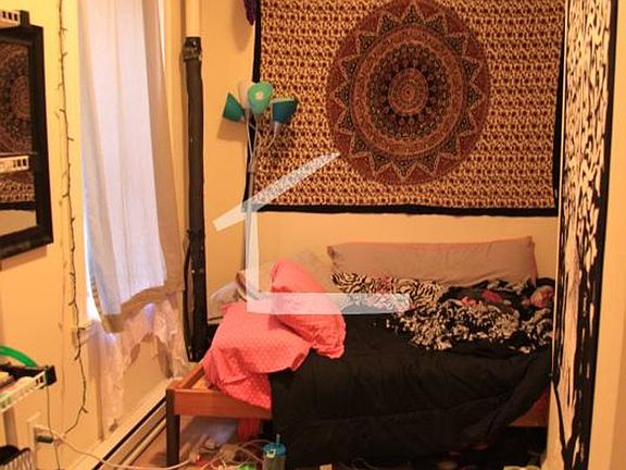 4th image of 51 Park Dr APT 5